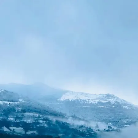 Vue 360 Sur Les Pyrenees